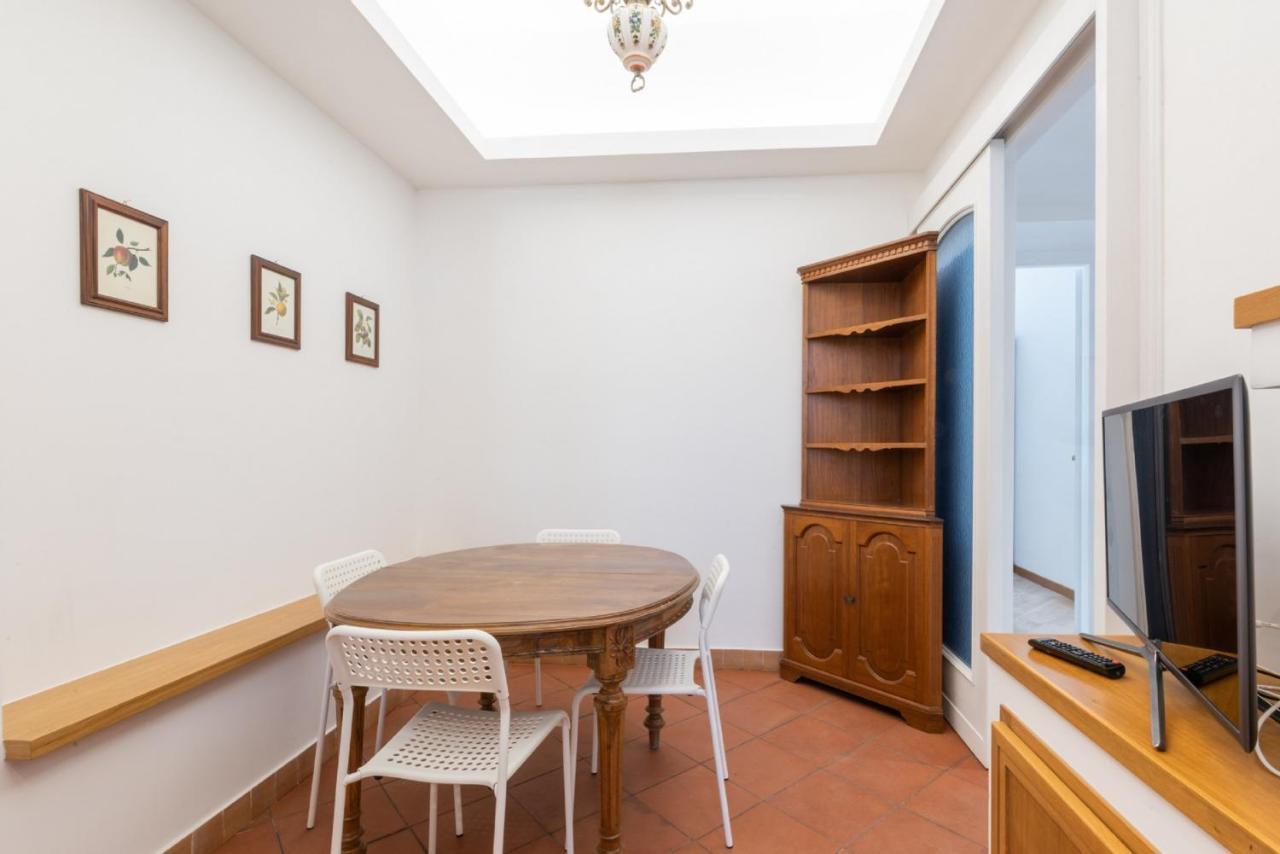 Carosi Apartment, Via Del Viminale Apartamento *