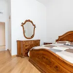 Carosi Apartment, Via del Viminale